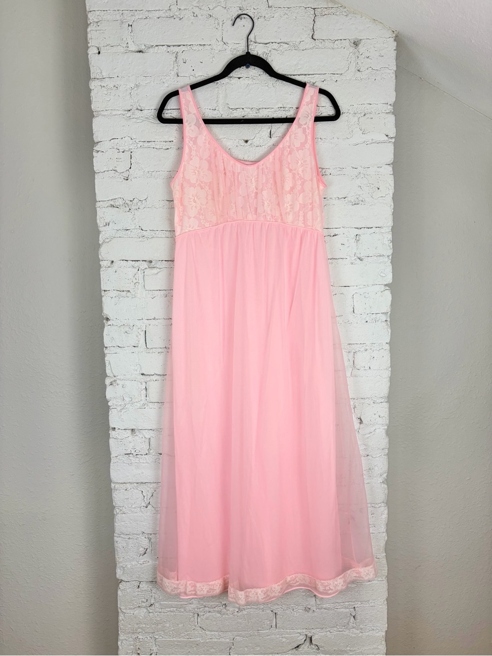 Miss Elaine 60s 70s Pink Lace Scoop Neck Slip Dress Lined Large